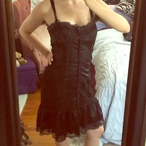 Betsy Johnson lacy satin dress button up